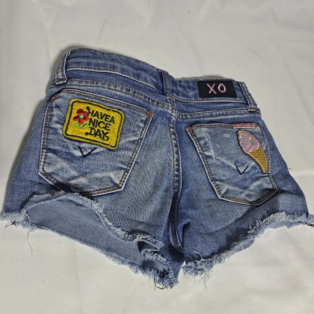 Hudson Kids Girls Size 7 Blue Distressed Denim Jean Patch Cut‎ Off Shorts